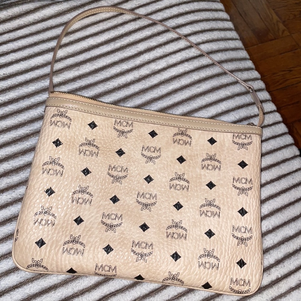 MCM clutch